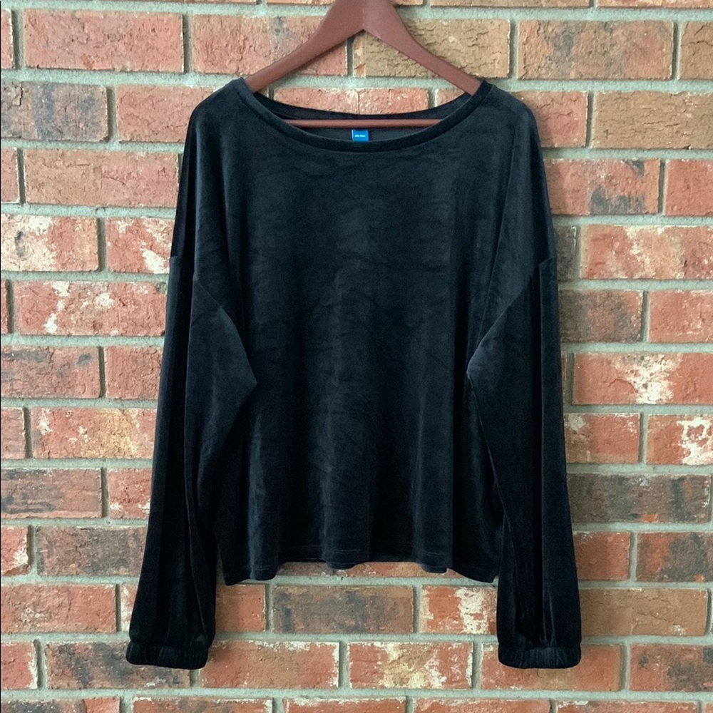 Old Navy Black Velour Long Sleeve Drop Shoulder Top